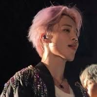 she/her | bts, txt, kpop, and lesbian nsfw | 30, DMs open | eng & esp | 🇺🇸 🇲🇽
