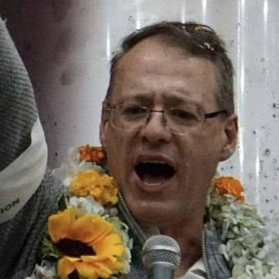 Ex-Candidato Presidencial, Consultor Financiero Internacional, Ex-Operador de la Bolsa de Nueva York y NASD. Experto en #Titularización, #Fideicomiso