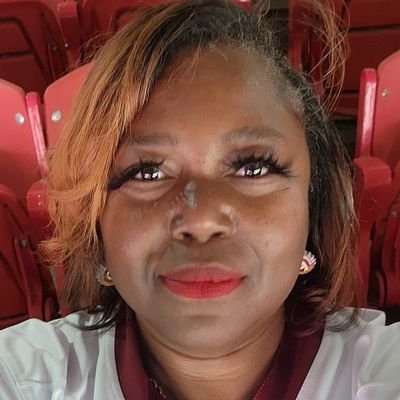 Original Redskins Fan 💪🏾❤️🤎
#raisehail
Just a girl from Texas who love watching sports