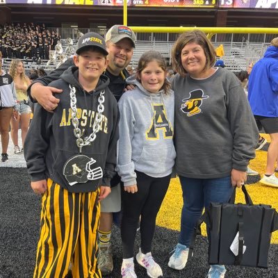 Husband, Dad to Twins, Product Manager, Craft Beer Enthusiast, Podcast Junkie, and Music Lover. App State MBA. Go Mountaineers!