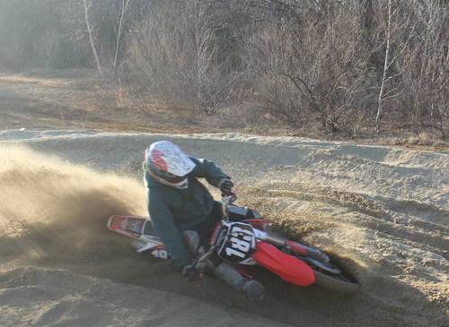 roblanzara183's profile picture. 