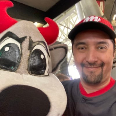 ciyanez's profile picture. 