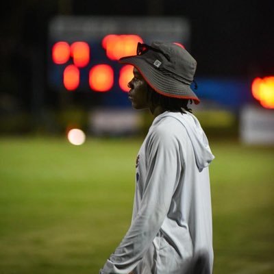 All glory to God|Recruiting Intern at @Howardhuskies1|Student LB Coach🏈|@PensacolaJacks Owner and President|Youngest to do it