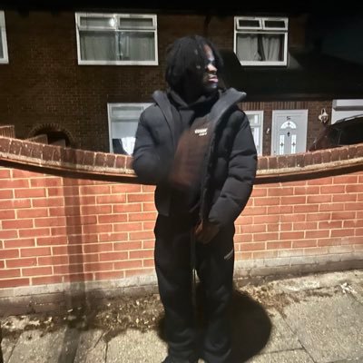 mhustlaa's profile picture. love me now b4 it’s too late