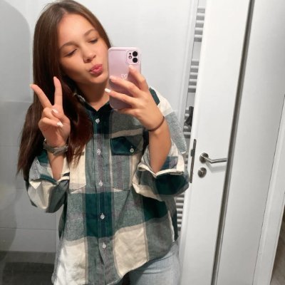 I am a single woman who lives my life with integrity. I am new here and I would like to meet some good friends here.
🚫 No Porn 🚫 I will block you 🙅♀️