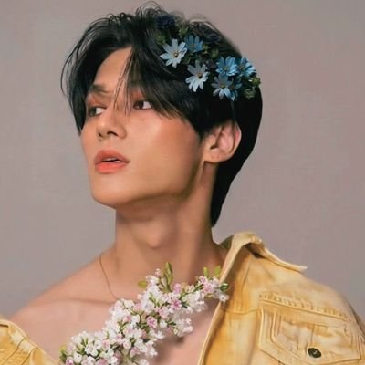 𝓟𝖺𝗀𝖾 𝟣 𝓸𝓯 ∞ ; /𝒓𝒐𝒚𝒂𝒍 • 𝒃𝒍𝒖𝒆/ ‹ ✧ᵎ › 𝒮𝑖𝑛𝑐𝑒 199𝟳. ῾ 𝓗𝑒𝑎𝑟𝑡 𝑎𝑡𝑡𝑎𝑐𝑘 𓍯 𝓖𝑒𝑡 𝑚𝑦 𝑏𝑜𝑑𝑦 𝑟𝑜𝑐𝑘𝑖𝑛 ♡*・῾ᵎ
