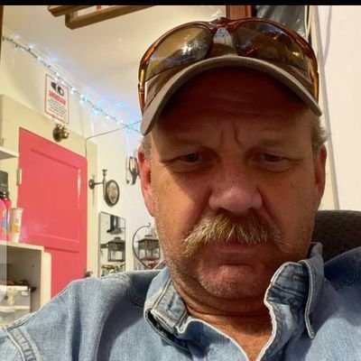 Frasercameron9's profile picture. Be patient and gentle with yourself.Moving through!