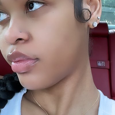 annalicia_g's profile picture. James Madison University WBB