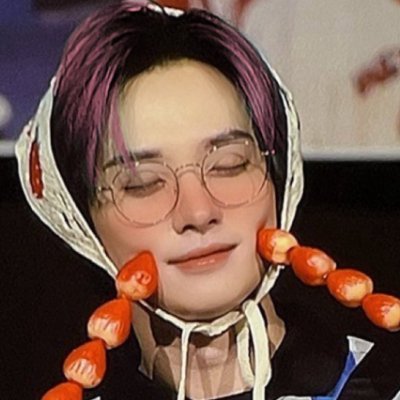 paciente psiquiátrico, autista peque fan de fluttershy y minsung 🦄🍭
* ‧̍̊˙· ⋆.*。˚ ༊࿐ . 。˚ ° ⊹ ˚.𓆝.° 。˚𓆛˚。 °.𓆞 ·˙⋆
