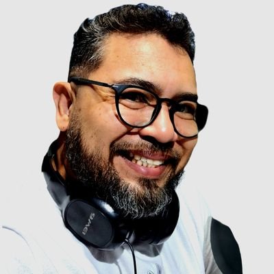 Sou 🔺️★🔻 🎙️ Bruno Dias Pará
Influente Digital | Jornalista Fotógrafo | Locutor | Técnico em Farmácia | DJ 🎧 da Rádio DFM 📻