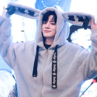 maggiemay2303's profile picture. 