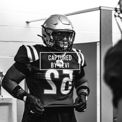 6’2 285LBS|WISCONSIN📍IOL. @OLMAFIA|262-383-1120| Racine Case🏈|trentonharrisrec@gmail.com|Head coach -@AntonGraham_|