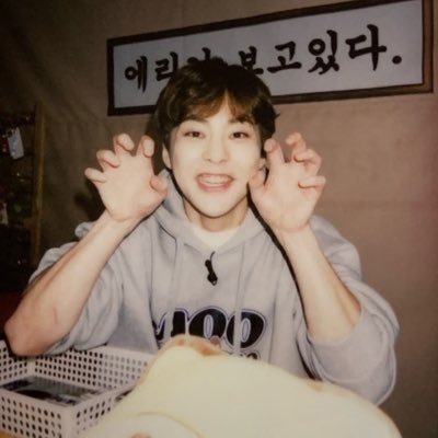 sugar_fanacc's profile picture. '00 | 🇵🇭 💗 | multi | very very random |