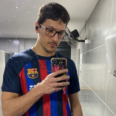 yvveess_'s profile picture. fã do loona https://t.co/6Qes7qh8X8