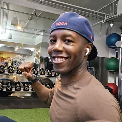 Board-certified internist promoting physical and mental health, emphasizing their interdependence through strength training and evolutionary medicine.
