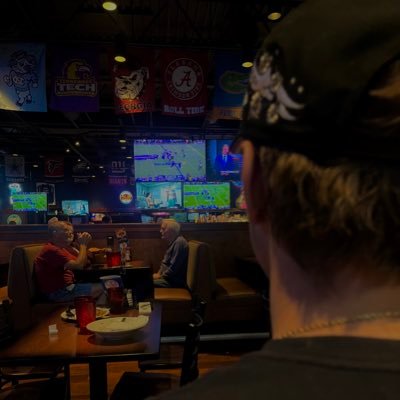 ChalkTalkDaily's profile picture. Sports chalk, previews, news and more 📺