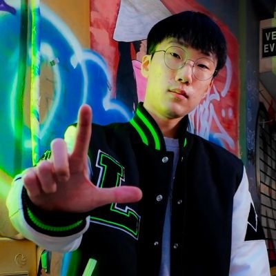 25years old / Team : @EstralEsports__
🇰🇷 🇺🇸 Professional League of Legends player /
Winsome /
Agency : @ShadowCorpAgent