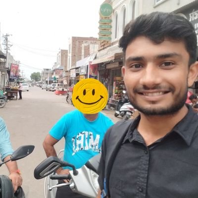 Ravikum72430076's profile picture. Thinker, Chai ☕,  Cricket🏏, Chess♟️, Mountains 🏔️