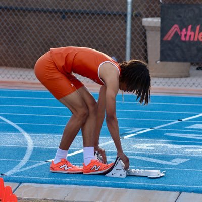 400/800m runner | Class of 2026 | 5’10 Legacy High school | 3.8 GPA |