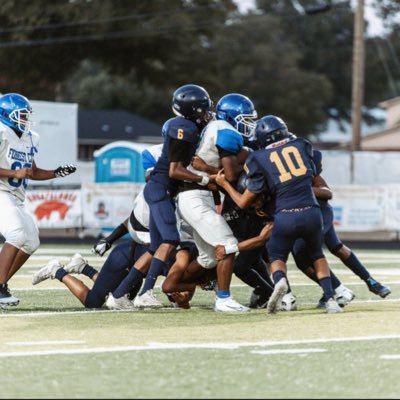 6’0, 185lbs #RB #Athlete https://t.co/QhVbJR7loW