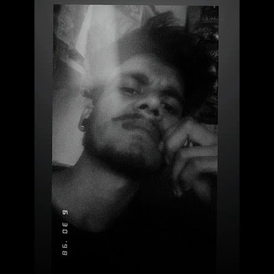 tikam_fr's profile picture. old school boy