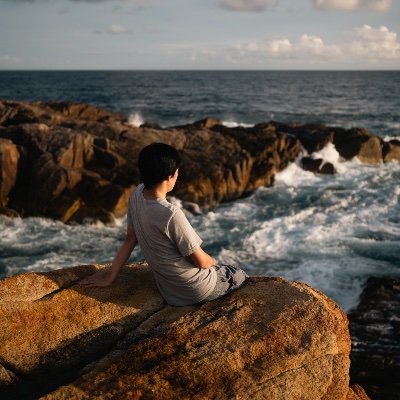 ゲーム・映画・芸術・高知(地元)を愛する作曲家・サウンドデザイナーです
●展覧会・イベント空間向けBGM/映像音楽
●ゲーム音楽・効果音
●ドラマ/ポッドキャストのMA(音声編集・BGM選定)
作品世界の魅力を最大化する音楽・音響演出をご提案します
ご相談・ご依頼は→📩yoyamasaki01@gmail.com