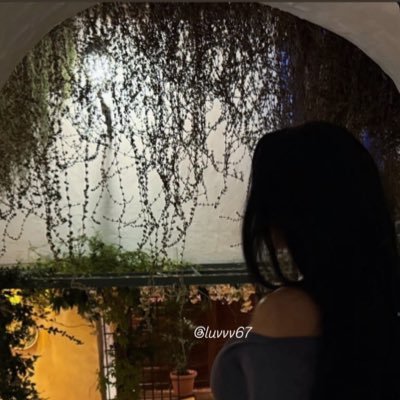 luvvv67's profile picture. 444