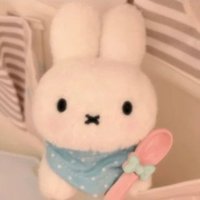 무던 (@_o_i_ocha) 's Twitter Profile