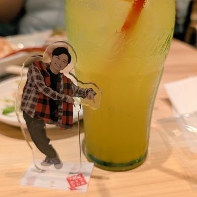 2025/07/03下野紘さんに沼った日
他の声優さんにもハマりそう←
CV下野さんのゲームを片っ端からプレイ中(スマホゲーム)大人シュニーくん破壊力ヤバすぎる
ネクスト→ほぼはじファンミ(3部全部)
ガジェット、日常つぶやきあり