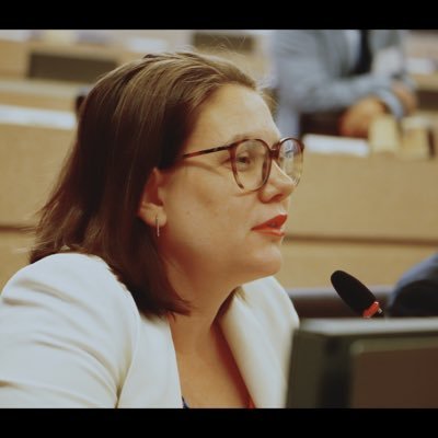 Conseillère municipale de @Nantes - Conseillère régionale @Paysdelaloire déléguée à l’égalité Femmes Hommes @UDI_off - @UDIjeunes