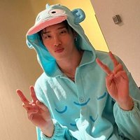 ꒰੭ ゚ ☆k𖹭iry 愛☆ ゚໒꒱ (@k_4irynnae) 's Twitter Profile