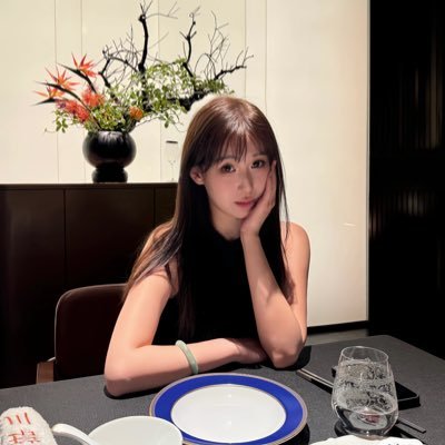 yizhixiaoyiily's profile picture. 双一流艺术毕业女大 | 平面｜视觉 ｜编导｜一级慈善家
#Web3 #Designer #NFA