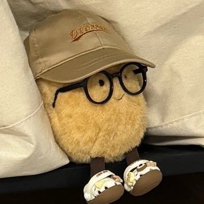 네네 저는 말하는 힙스터감자애요.