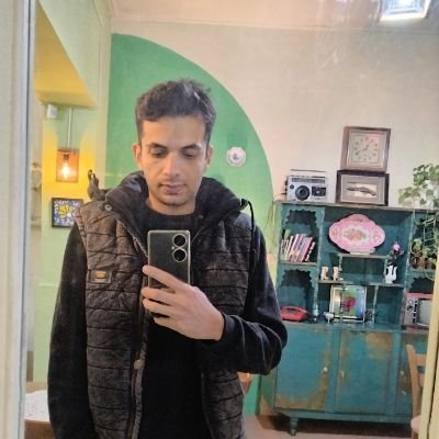 peymaaan7676's profile picture. 