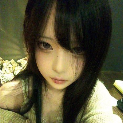 aypIjcvf's profile picture. @aypljcvf