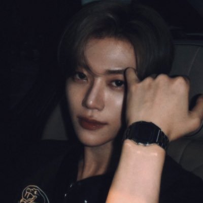 TheDacryph's profile picture. Unfiltered thoughts and random musings.