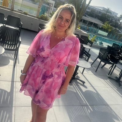 AmyJoBrackebury's profile picture. ⭐️ Be Kind Always ✨