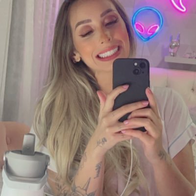 camilaburatto's profile picture. (organ donor)