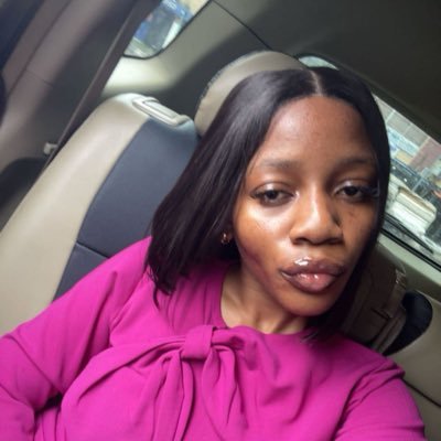 folaaa_1's profile picture. what’s life without a little risk?