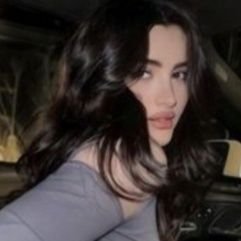 llv2ci's profile picture. رافع مقاميِ عن مقامٍ ما يجمّلنيِ .