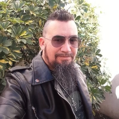 Reseñas, recomendaciones, curiosidades del Rock y del Metal🤘🏻🎱🍻😎