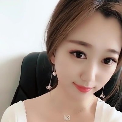 6IiXxDmP8mjKqEA's profile picture. I like traveling, making friends, and eating delicious food together.