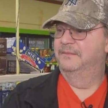 I’m the $237 million dollar New Jersey lottery winner. I’m giving out $150,000 to the luckiest people