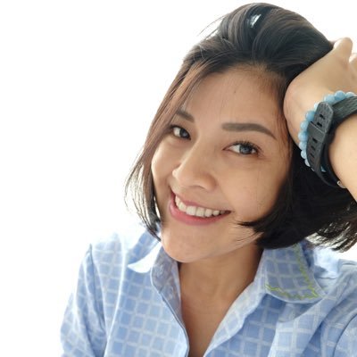 Content Creator of #PaddockTalk on YouTube | Entrepreneur | Holycow! Group | | IG / TikTok lucy.wiryono