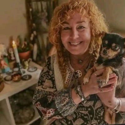 WCharllote01's profile picture. 