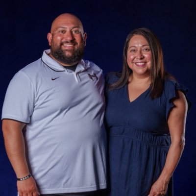 Believer, Husband to @msjenniepennie. LB/Powerlifting/S&C Host @hwcnpodcast creator of #ironspeedchat/Sun/7pmCST M.ED USAW-L1, HSSCC