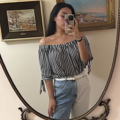 jardiino's profile picture. به شدت انتقاد ناپذیر !