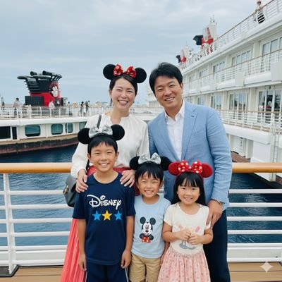 公開したビジネスの問い合わせが多くビジネスアカウントを急遽作りました💦
↓↓↓↓↓↓↓↓↓↓↓↓
EAトレーダー | 飲食店のビジネスオーナー | 最新ビジネス紹介人✨
「とにかく動けば、何かが変わる」
EAとビジネスで資産を、リアル店舗でコミュニティを築いています😄
面白いビジネスに日々アンテナを張っています。