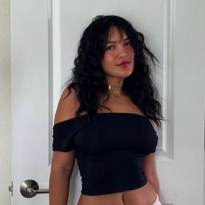 smile_kate77902's profile picture. Been down for a while, Just got this New x Acc..! Last Acc got banned @9k… 😟HMU for Menu 💞💦