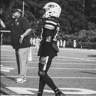 5’5|C/o 2027 |137lbs|3.44 GPA|SR, RB|Football -Track (Student Athlete) 40 Time-4.64|( Pebbblebrook HS, MABLETON,GA